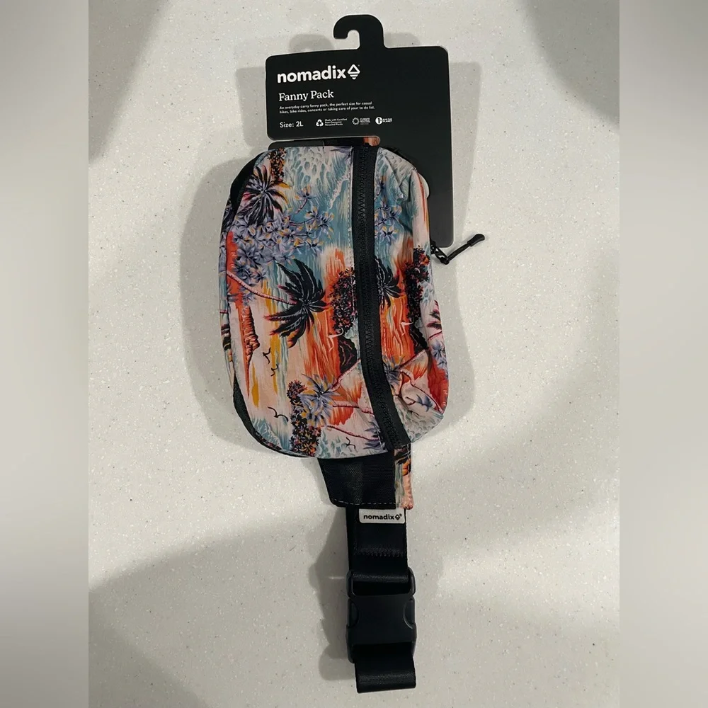 Nomadix Tropical Island Time Print Fanny Pack - Multicolor - Picture 3 of 3